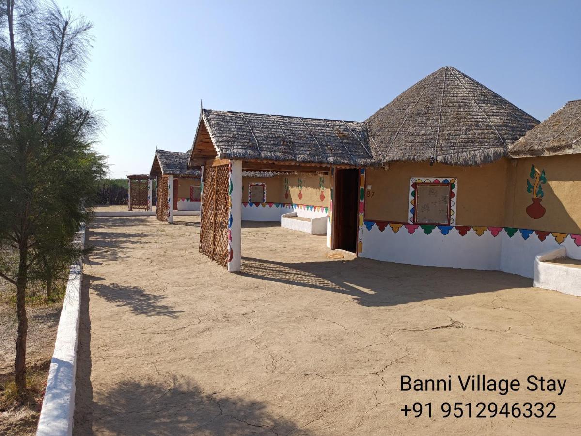 Banni Village Resort - Rann Of Kutch Bherandiāla Esterno foto