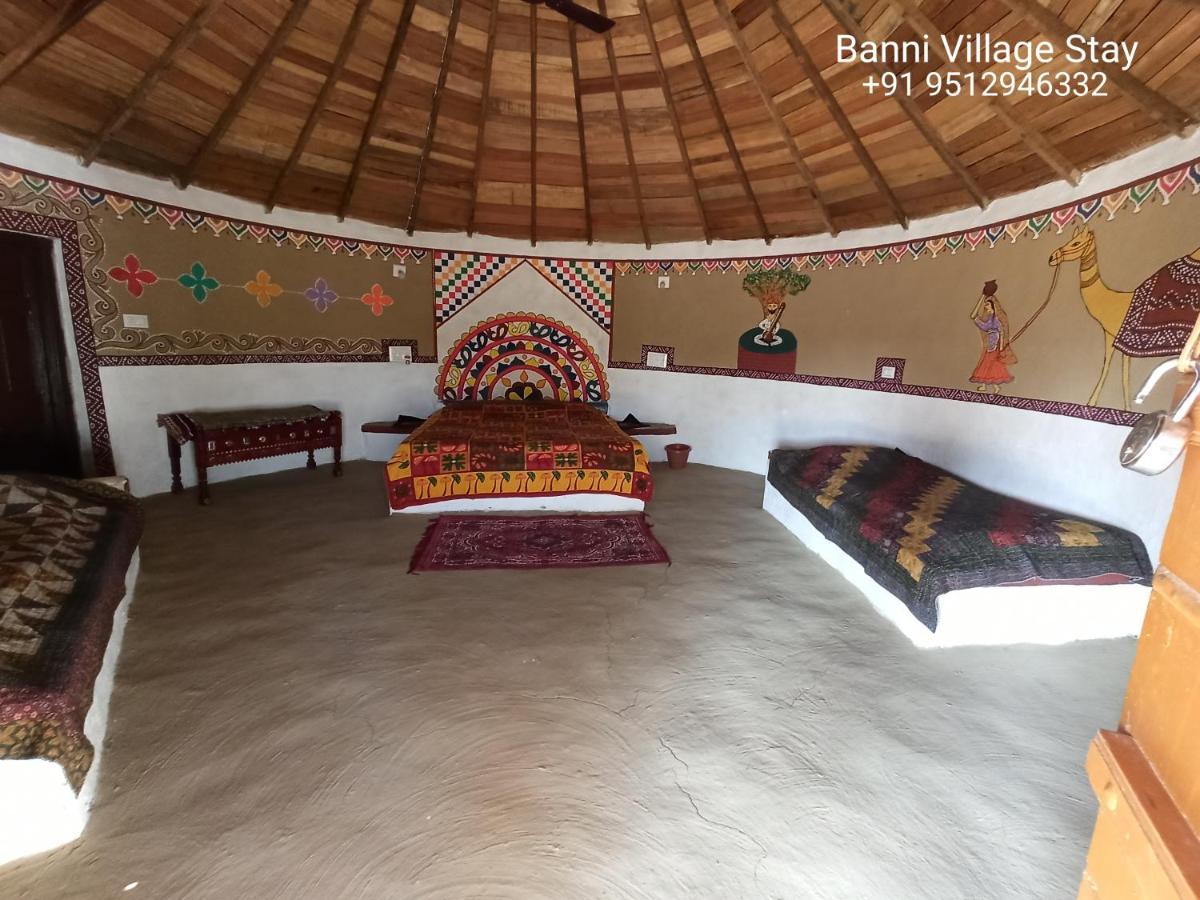 Banni Village Resort - Rann Of Kutch Bherandiāla Esterno foto