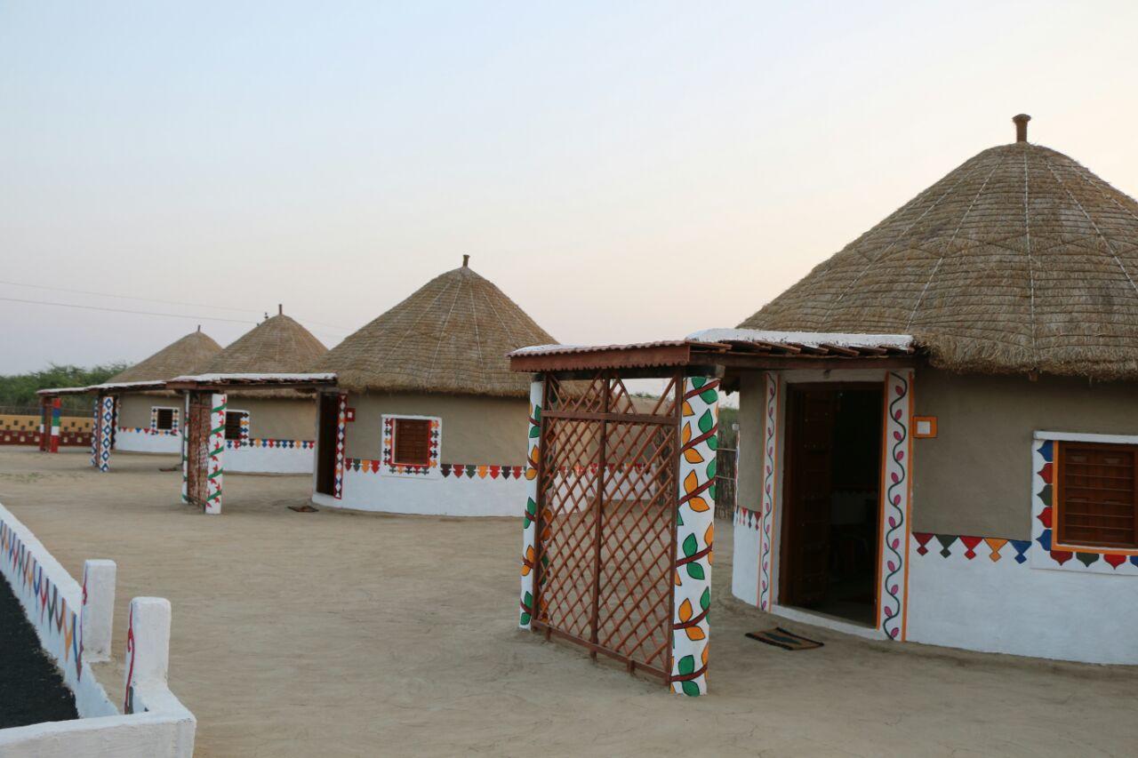Banni Village Resort - Rann Of Kutch Bherandiāla Esterno foto