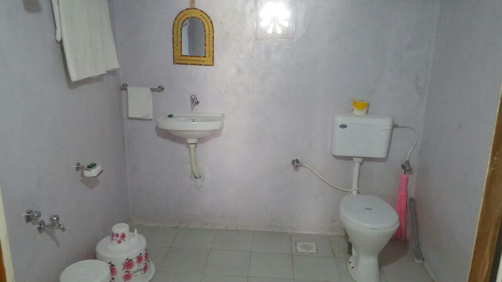 Banni Village Resort - Rann Of Kutch Bherandiāla Esterno foto
