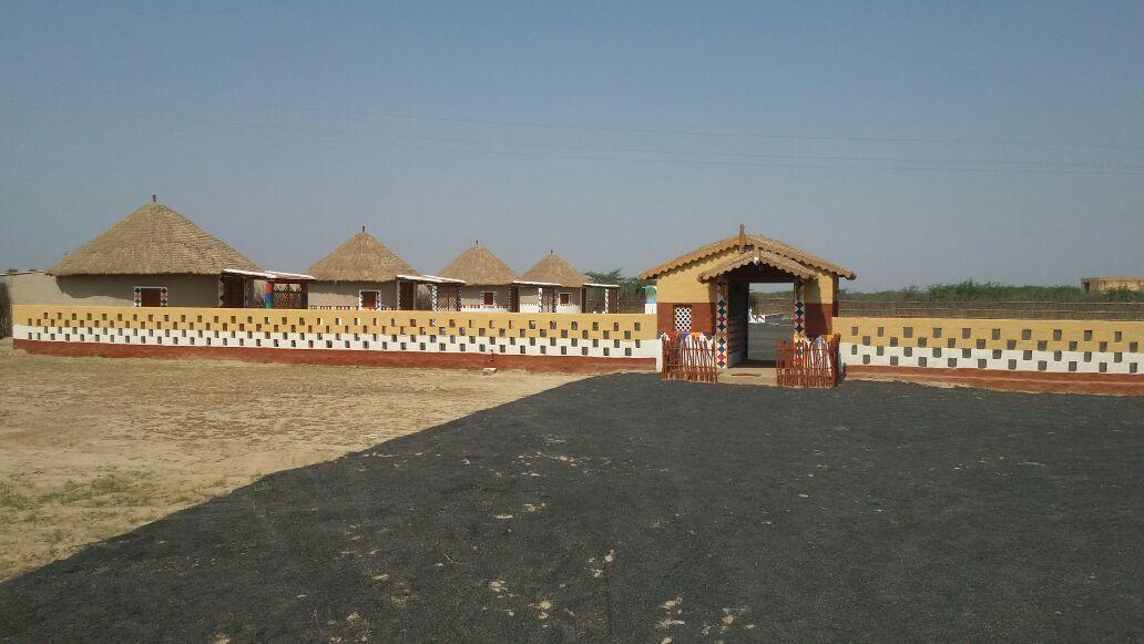 Banni Village Resort - Rann Of Kutch Bherandiāla Esterno foto